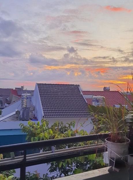 Bán căn hộ trong khu dân cư cao cấp hiện hữu dân cư đông đúc