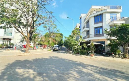 BIỆT THỰ 2 MẶT TIỀN KHU DÂN CƯ ĐIỀN PHÚC THÀNH ĐỐI DIỆN CÔNG VIÊN CHUNG CƯ PHỐ ĐÔNG, P.PHƯỚC LONG B