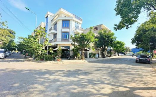 BIỆT THỰ 2 MẶT TIỀN KHU DÂN CƯ ĐIỀN PHÚC THÀNH ĐỐI DIỆN CÔNG VIÊN CHUNG CƯ PHỐ ĐÔNG, P.PHƯỚC LONG B