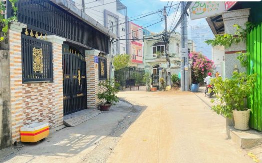 Chuyển nhượng lô đất mặt tiền đường số P. Bình Trưng Tây, Q2