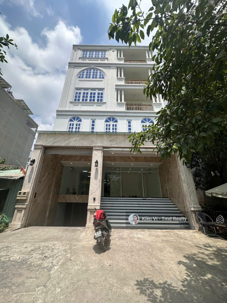 Cho thuê toà nhà Mặt tiền đường Trương Văn Bang 6 tầng DTSD ~1500m2 P. Thạnh Mỹ Lợi Quận 2