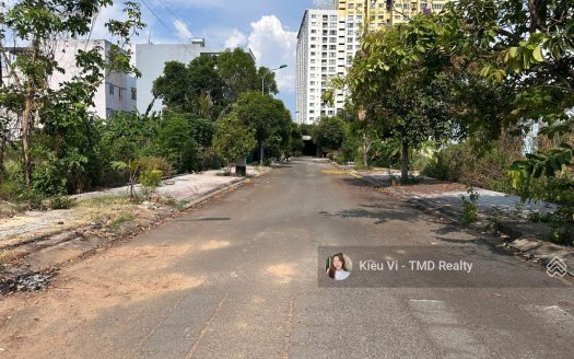 Bán nền đất (nhà phố) 6×22,5m dự án Mẫu Giáo Trung Ương 3 đường Liên Phường Quận 9 giá 67tr/m sổ đỏ