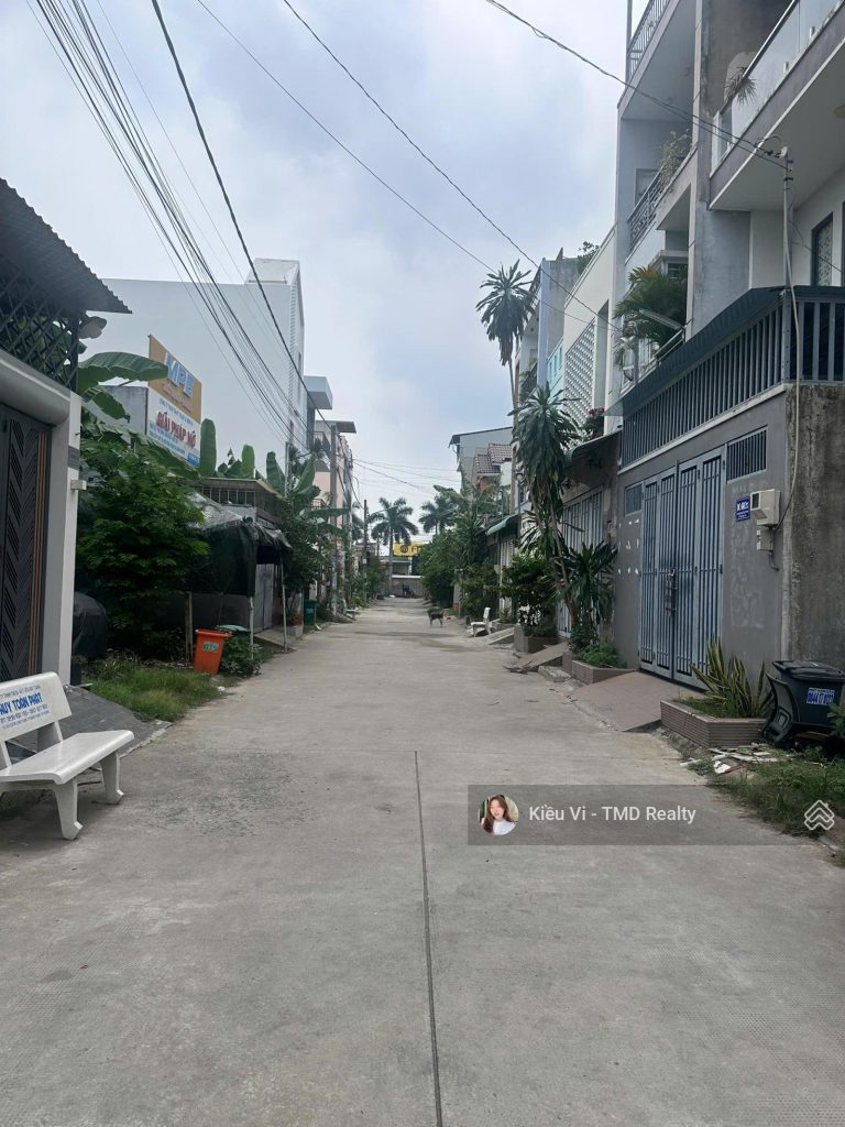 Cần bán gấp lô đất 5,3 tỷ còn bớt HXH đường Bưng Ông Thoàn gần Liên Phường, Villa Park Quận 9