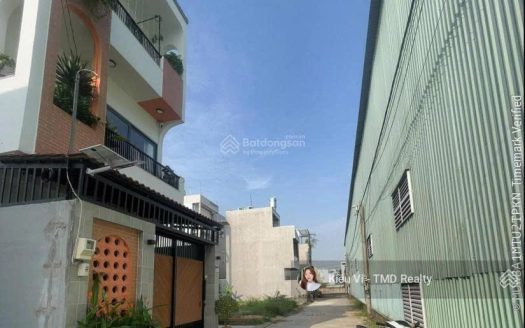 Bán lô đất hẻm đường Bưng Ông Thoàn Quận 9 gần Villa Park giá 4ty050 sổ hồng riêng xây tự do